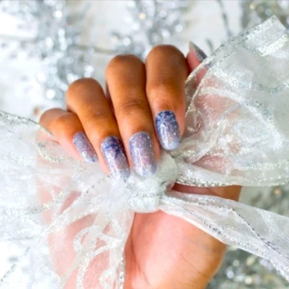 Ice Ice Maybe Color Street nails RETIRED - Picture 1 of 6